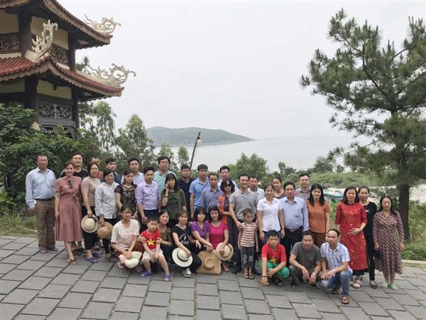 Viện Pháp y quốc gia tổ chức cho CBVC tham quan nghỉ mát tại Quảng Bình năm 2019