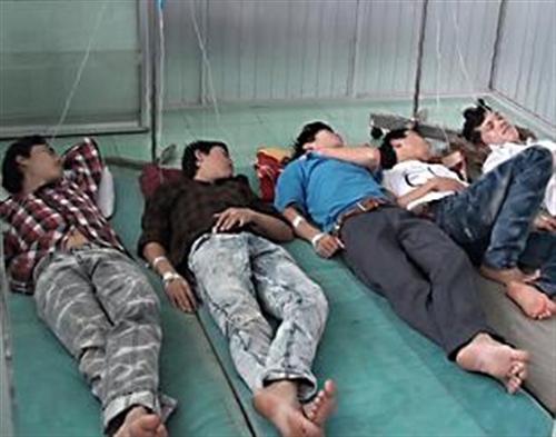 Sau bữa trưa, 58 công nhân nhập viện vì ngộ độc