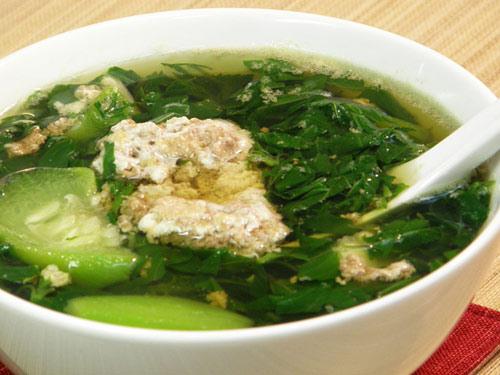 Người nào không nên ăn canh cua đồng