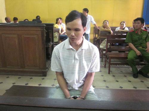 Tử hình kẻ giết vợ, cắt ngực rồi vứt xác xuống sông phi tang
