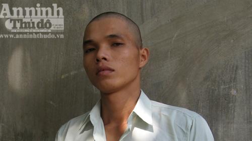Dùng bật lửa… khống chế gia chủ cướp tài sản