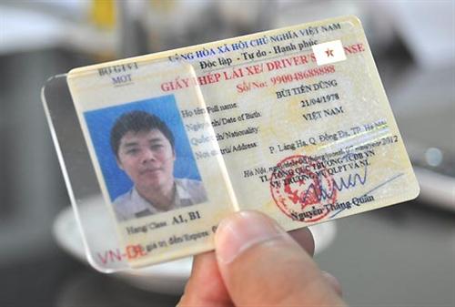 Nỗi buồn về giấy phép lái xe mới