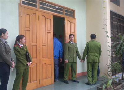 Nam sinh y khoa lẻn vào nhà ăn trộm, giết người