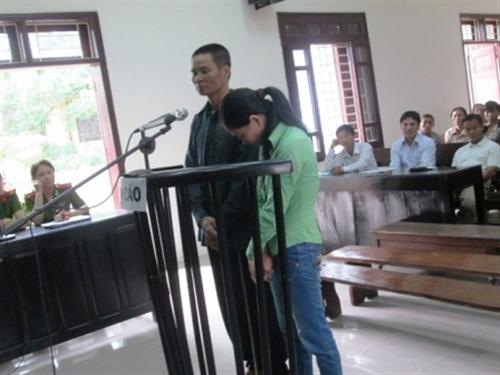Ôm tiền tỷ bỏ trốn, hai vợ chồng lĩnh 20 năm tù