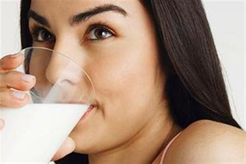 Những sai lầm tai hại thường gặp khi uống sữa