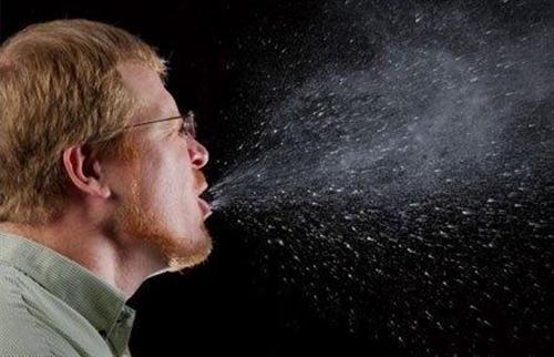 Virus cúm có thể “nhảy” xa tới 2m