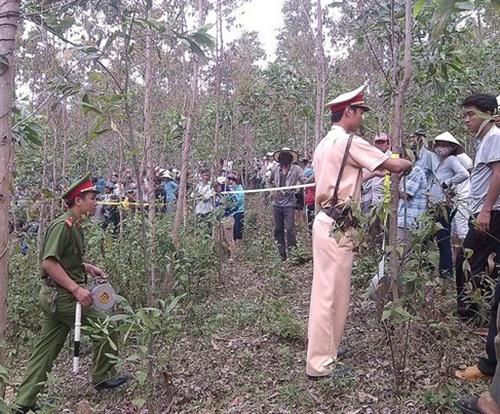 Nữ sinh chết trong rừng do 13 nhát dao đâm