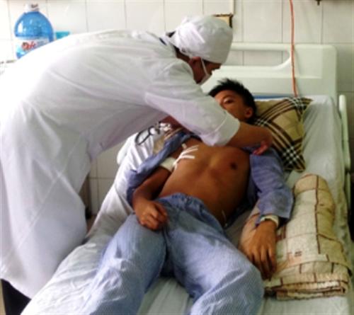 Bắt nhóm hung thủ truy sát 5 học sinh