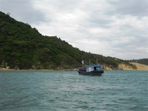 Tắm biển, 2 nữ công nhân chết đuối 