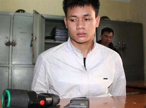 100 chiến sĩ công an vây bắt 2 tên cướp táo tợn trong 1 giờ