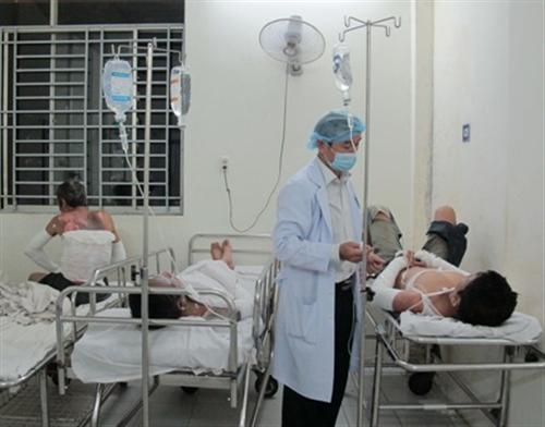 Cháy xưởng gỗ, 16 người bỏng nặng