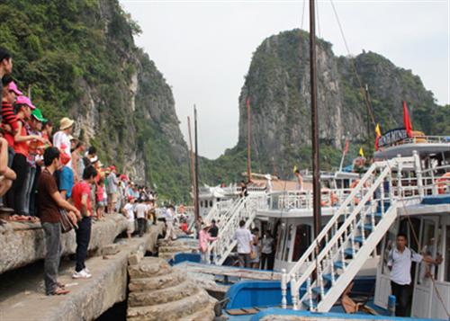 Những hiểm họa được báo trước trên Vịnh Hạ Long