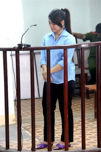 Dựng chuyện bị tai nạn giao thông để lừa tiền cậu ruột