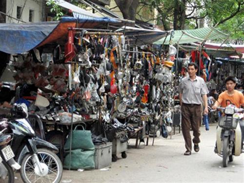 Hà Nội đồng ý di chuyển chợ “Trời”