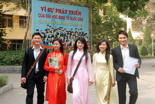 ĐH kinh tế hàng đầu thu sai hơn 51 tỷ đồng