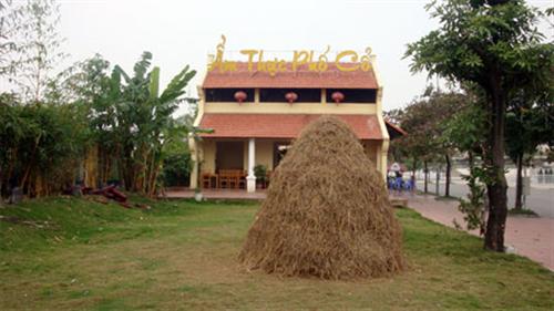 “Công trình phụ” lại đua nhau mọc
