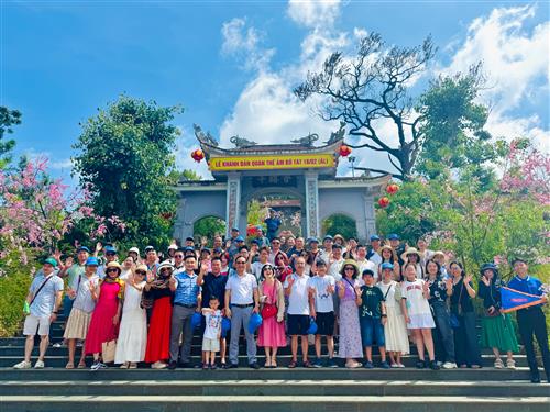 VIỆN PHÁP Y QUỐC GIA TỔ CHỨC THAM QUAN, NGHỈ MÁT CHO CÁN BỘ, VIÊN CHỨC HAI MIỀN NAM – BẮC