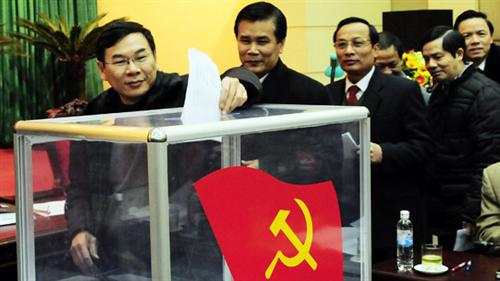 Hà Nội lấy phiếu tín nhiệm 20 lãnh đạo chủ chốt
