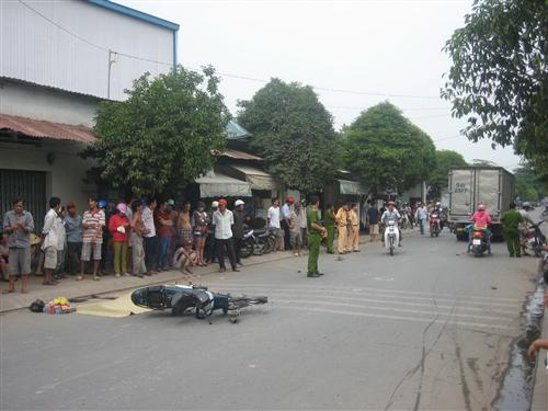 Tên cướp 'yểu mệnh' chết ngay sau khi giật dây chuyền