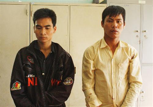 Bắt hai tên cướp đâm người cướp xe tại Bình Dương