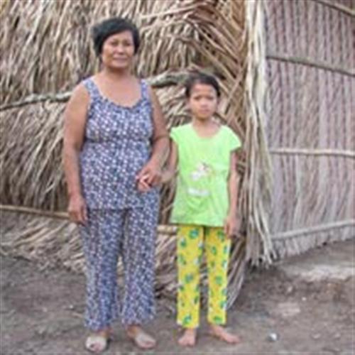 Ăn chặn tiền của trẻ mồ côi