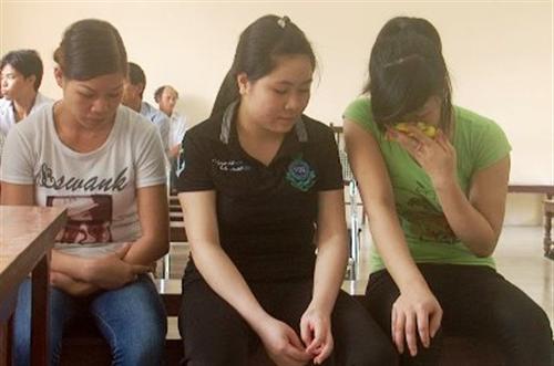 Lừa đồng nghiệp bán vào “động quỷ”