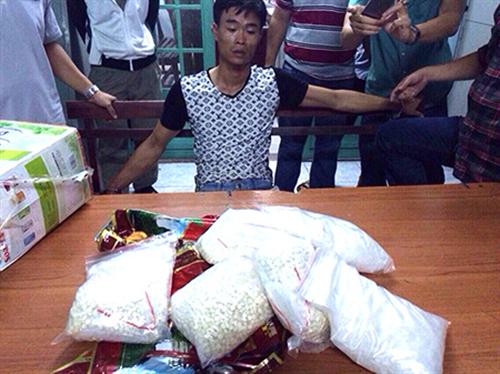 Đánh sập đường dây mua bán hơn 7kg ma tuý và 20.000 viên thuốc lắc, ma tuý đá