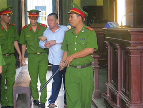 Nỗi đau của hai bà mẹ