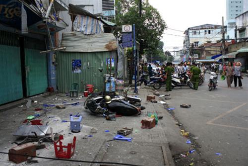 Một nạn nhân trong vụ sập giàn giáo đã tử vong