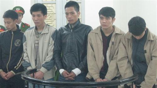 Mất mạng vì tai… quá thính