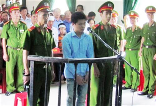 Đứa con nghịch đạo giết mẹ phải lĩnh án tử hình
