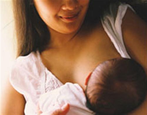 Sữa mẹ giúp bé có đường ruột khỏe mạnh