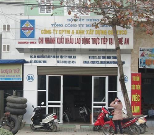 Đòi tiền đặt cọc đi XKLĐ, một người dân bị đâm chết