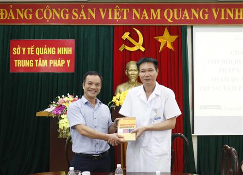Lớp Đào tạo nghiệp vụ Pháp y khóa 28 đi thực tế tại TTPY Quảng Ninh